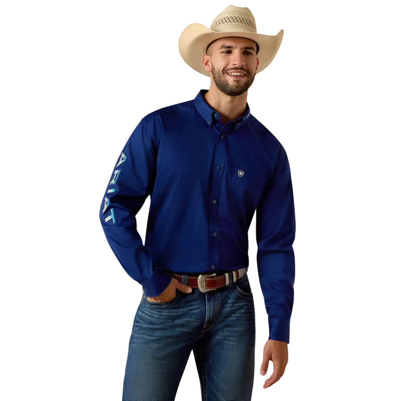 Ariat Team Logo Classic Fit Shirt – Boutique équestre Centor